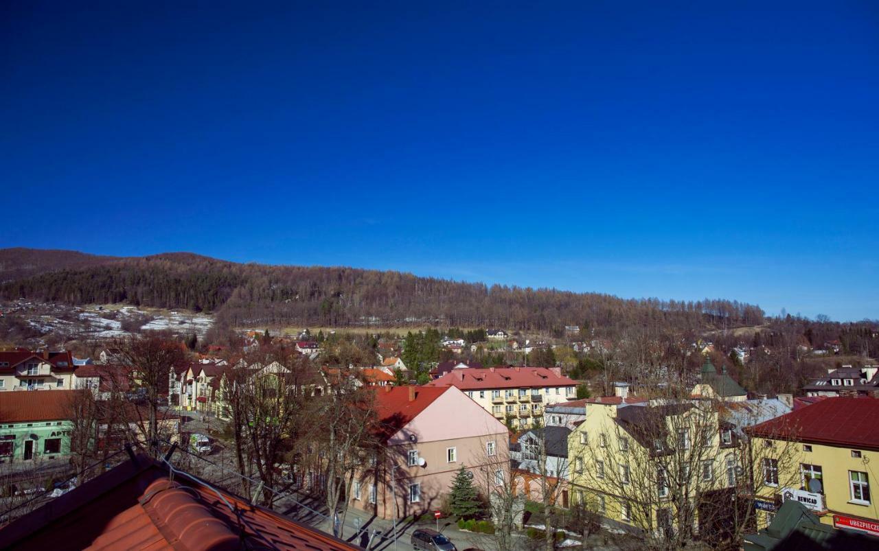 Apartament W Rynku Ustrzyki Dolne Extérieur photo
